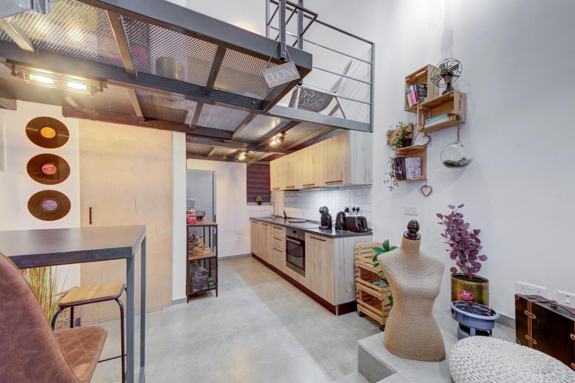 Unique Studio Loft, Walking Distance To Valletta Hamrun ภายนอก รูปภาพ