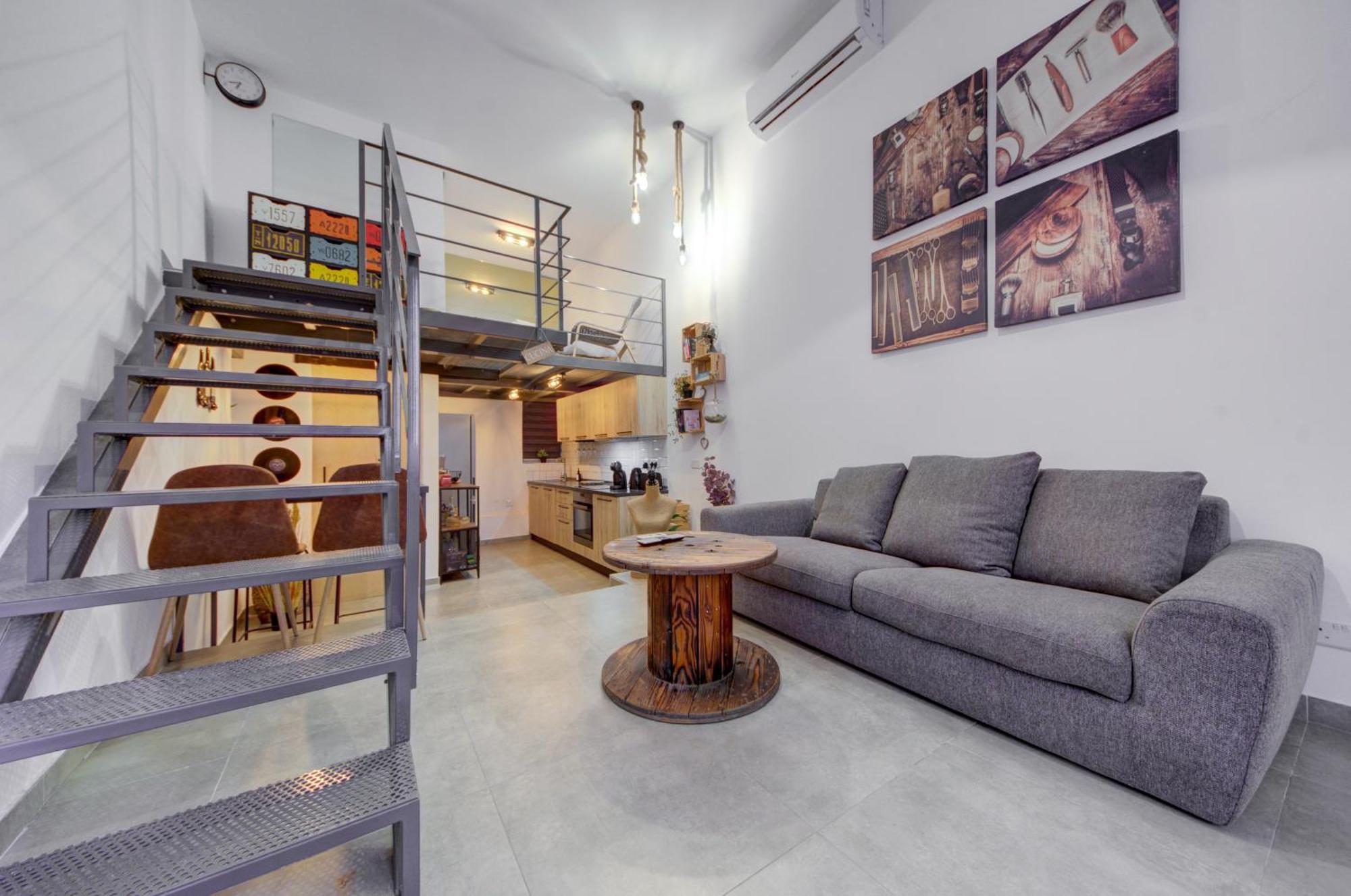 Unique Studio Loft, Walking Distance To Valletta Hamrun ภายนอก รูปภาพ