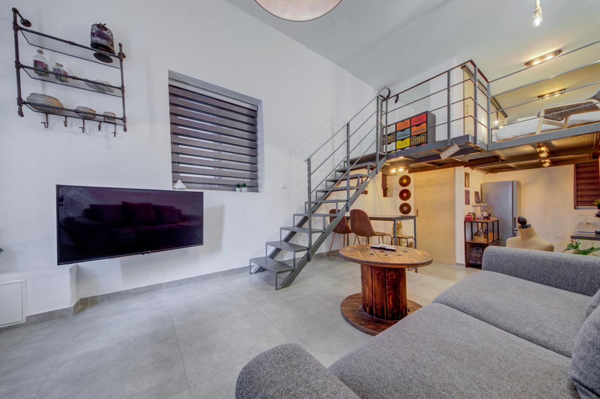 Unique Studio Loft, Walking Distance To Valletta Hamrun ภายนอก รูปภาพ